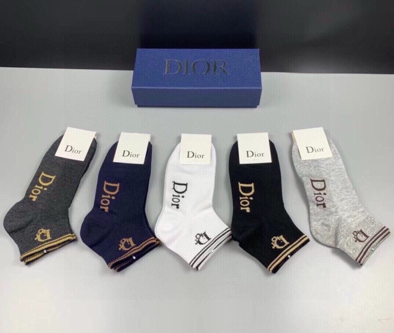 DIOR